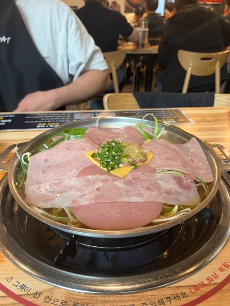 판교 맛집 이태리부대찌개 | 버터랑 비벼먹는 꼬소한 맛 사진 11