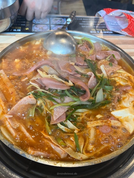 판교 맛집 이태리부대찌개 | 버터랑 비벼먹는 꼬소한 맛 사진 12
