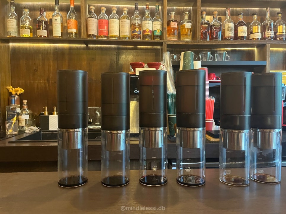 판교 카페 & BAR 글렌에덴 :: 핸드드립 커피 한 잔 사진 7