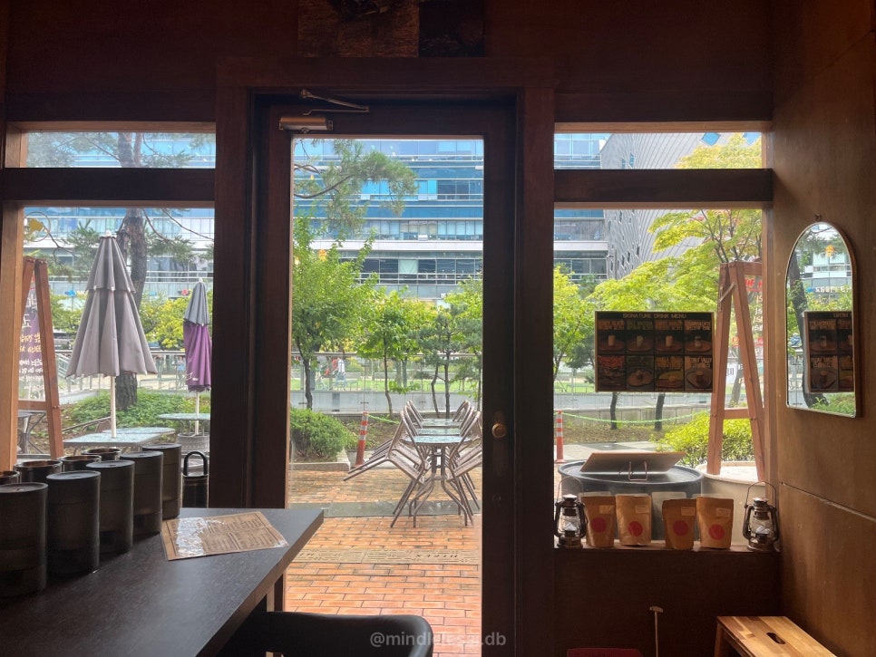 판교 카페 & BAR 글렌에덴 :: 핸드드립 커피 한 잔 사진 8