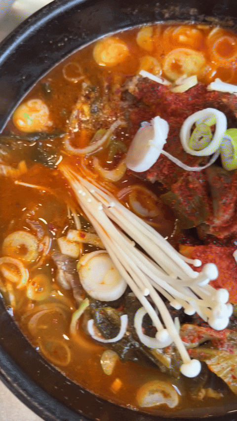 영통역 맛집 돈뼈락 뼈칼국수&감자탕 후기 :: 수원영통역맛집 영통역점심맛 사진 31