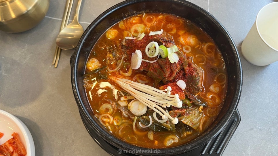 영통역 맛집 돈뼈락 뼈칼국수&감자탕 후기 :: 수원영통역맛집 영통역점심맛 사진 28