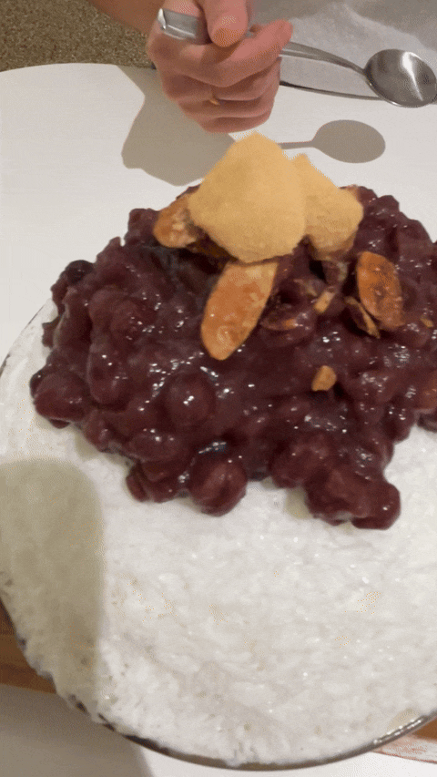 아주대 카페 온앤온 :: 팥 폭탄 팥빙수 :: 아주대 카공 넓은 카페 사진 19