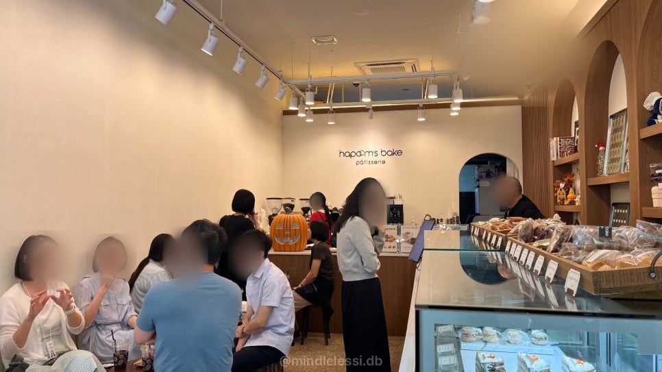 판교 휘낭시에 디저트 맛집 카페 하품스베이크 • 구움과자 선물 세트 포장 사진 8