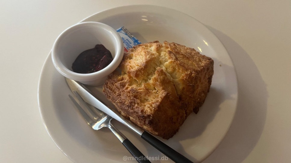 인천 청라 스콘 맛있는 카페 비콘 Beacon | 인천 청라 디저트 맛집 사진 31