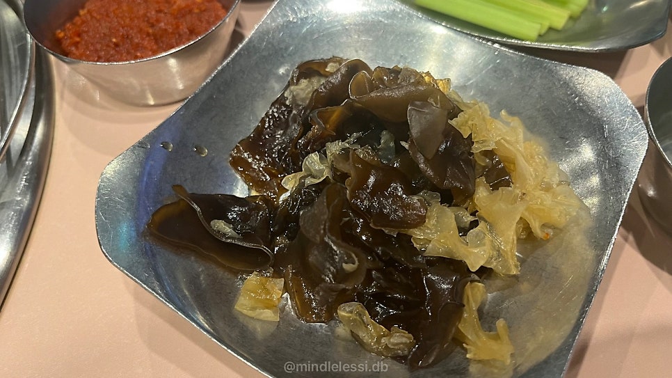 판교 맛집 돼지맨숀 고기 구워주는 집 이베리코 플루마 특수부위 후기 사진 23