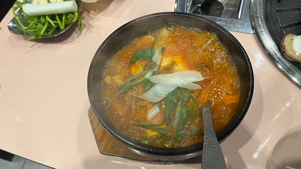 판교 맛집 돼지맨숀 고기 구워주는 집 이베리코 플루마 특수부위 후기 사진 57