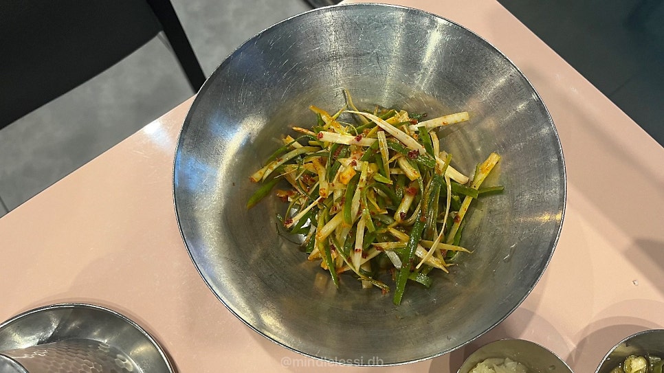 판교 맛집 돼지맨숀 고기 구워주는 집 이베리코 플루마 특수부위 후기 사진 24
