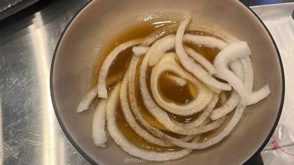 영통역 맛집 고핌 수원영통점 주차 2시간 무료 깔끔한 고깃집 한돈한판 사진 18